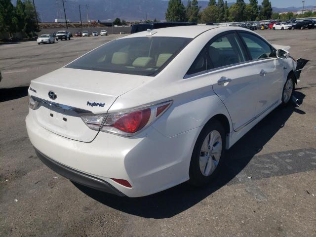 Photo 4 from auction – 2013 HYUNDAI SONATA HYB with VIN KMHEC4A48DA070962