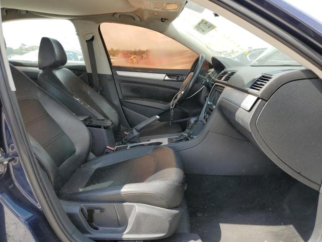 Photo 5 from auction – 2013 VOLKSWAGEN PASSAT SE with VIN 1VWBP7A33DC065769