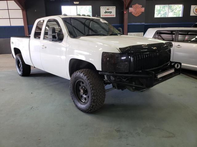 CHEVROLET SILVERADO 2010 with VIN 1GCSCSE0XAZ206301 - Photo from auction