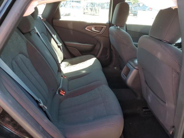 Photo 6 from auction – 2015 CHRYSLER 200 LIMITE with VIN 1C3CCCAB1FN751128