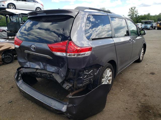 Photo 4 from auction – 2012 TOYOTA SIENNA XLE with VIN 5TDDK3DC2CS033276