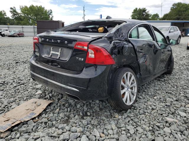 Photo 4 from auction – 2016 VOLVO S60 PLATIN with VIN LYV402FM4GB107072