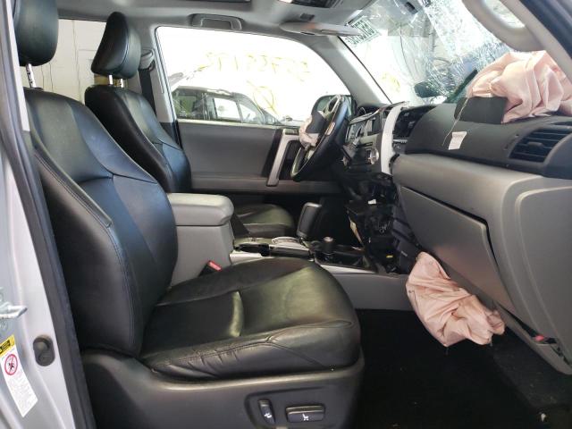 Photo 5 from auction – 2010 TOYOTA 4RUNNER SR with VIN JTEBU5JR0A5008395