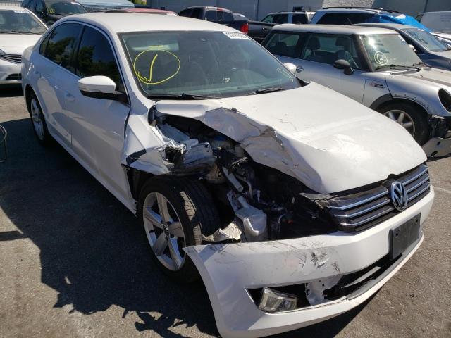 VOLKSWAGEN PASSAT S 2015 with VIN 1VWAT7A35FC109183 - Photo from auction