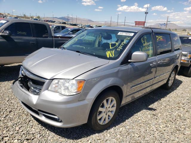 Photo 2 from auction – 2015 CHRYSLER TOWN & COU with VIN 2C4RC1BG1FR577441