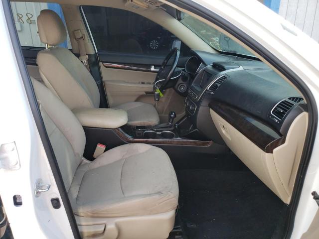 Photo 5 from auction – 2015 KIA SORENTO LX with VIN 5XYKT4A63FG565470