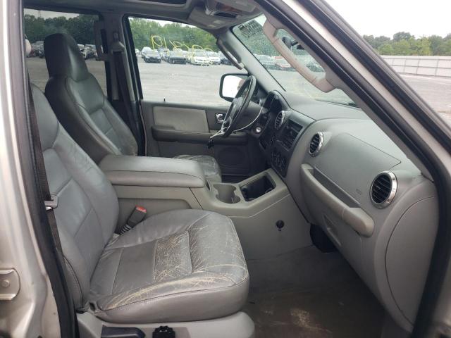 Photo 5 from auction – 2004 FORD EXPEDITION with VIN 1FMFU16L84LA33835