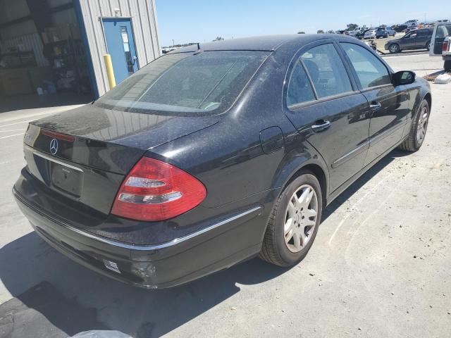 Photo 4 from auction – 2005 MERCEDES-BENZ E 320 with VIN WDBUF65J45A658439