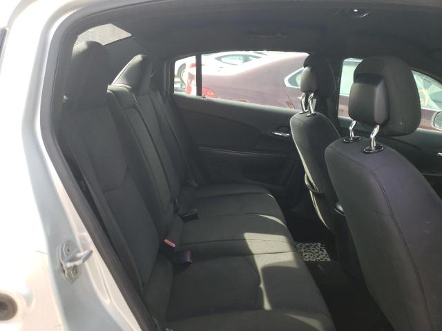 Photo 6 from auction – 2012 CHRYSLER 200 TOURIN with VIN 1C3CCBBB6CN197332