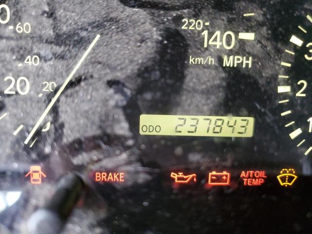 Photo 8 from auction – 2000 LEXUS RX 300 with VIN JT6HF10U9Y0135880