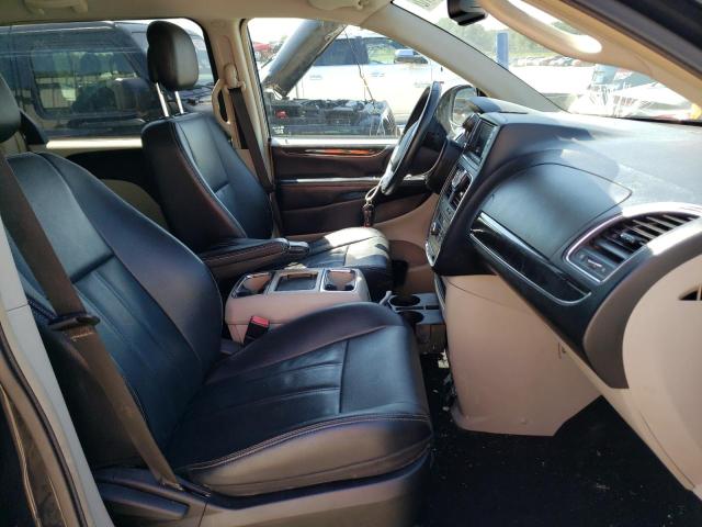 Photo 5 from auction – 2014 CHRYSLER TOWN & COU with VIN 2C4RC1BG4ER342921