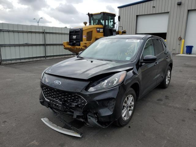 Photo 2 from auction – 2020 FORD ESCAPE SE with VIN 1FMCU9G64LUC19102
