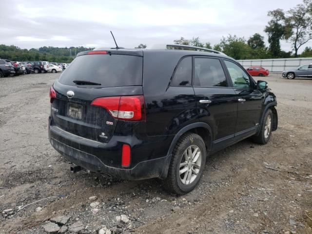 Photo 4 from auction – 2014 KIA SORENTO LX with VIN 5XYKTDA72EG445912