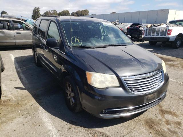 CHRYSLER TOWN & COU 2011 with VIN 2A4RR5DG1BR613071 - Photo from auction