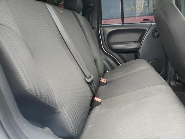 Photo 6 from auction – 2004 JEEP LIBERTY SP with VIN 1J4GL48K64W221005