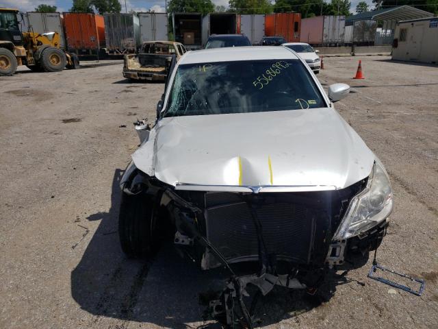 Photo 7 from auction – 2010 HYUNDAI GENESIS 3. with VIN KMHGC4DEXAU087091