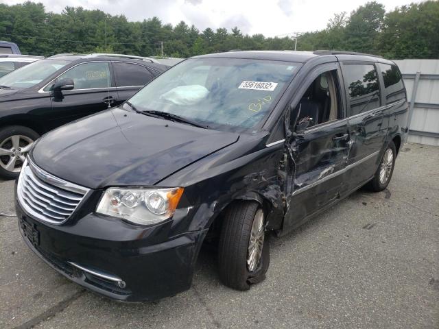 Photo 2 from auction – 2015 CHRYSLER TOWN & COU with VIN 2C4RC1CG7FR601126