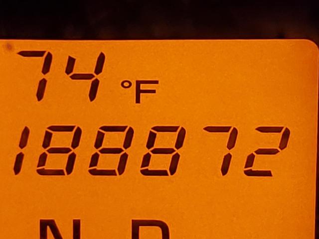 Photo 8 from auction – 2011 TOYOTA RAV4 with VIN 2T3ZF4DV8BW104642