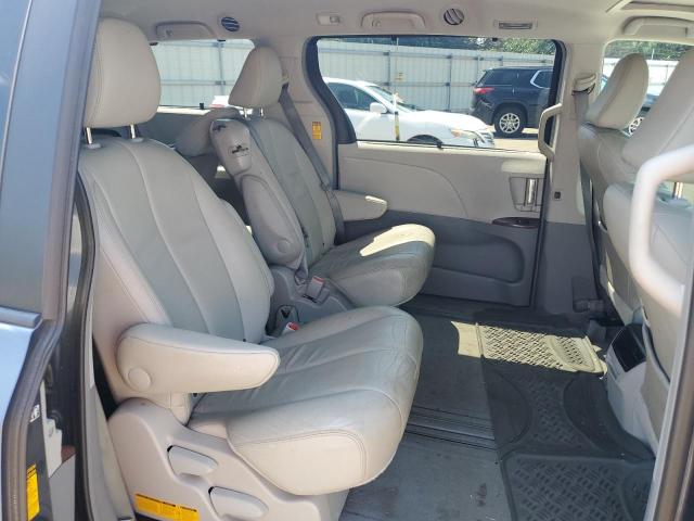 Photo 6 from auction – 2014 TOYOTA SIENNA XLE with VIN 5TDYK3DC6ES463557