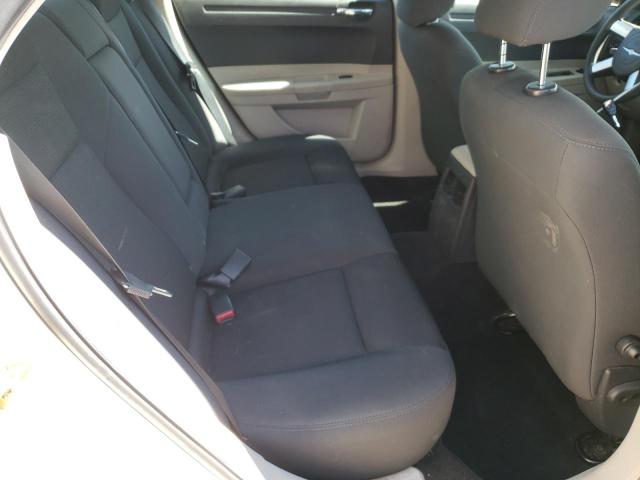 Photo 6 from auction – 2006 CHRYSLER 300 with VIN 2C3LA43R96H526051