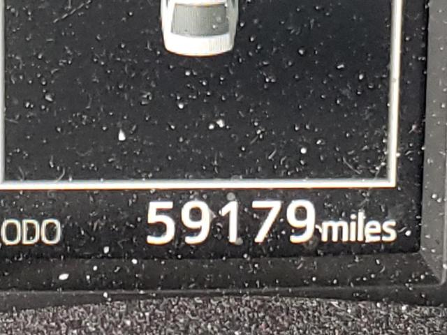 Photo 8 from auction – 2018 TOYOTA COROLLA L with VIN 5YFBURHE0JP832219