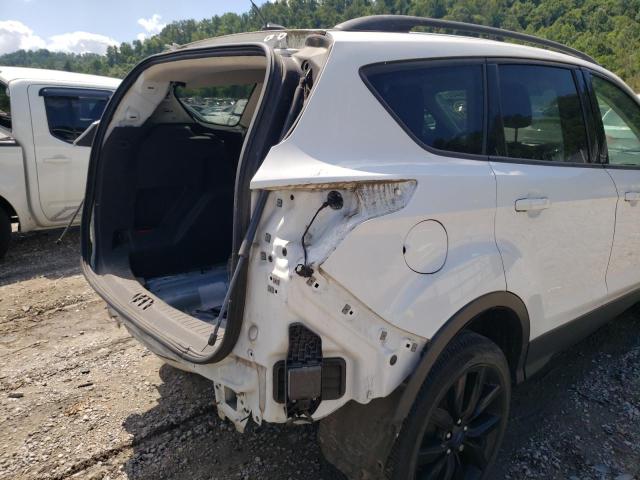 Photo 9 from auction – 2017 FORD ESCAPE SE with VIN 1FMCU0GD7HUC48014