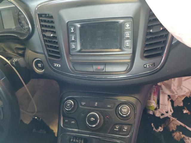 Photo 9 from auction – 2015 CHRYSLER 200 S with VIN 1C3CCCDG0FN522690