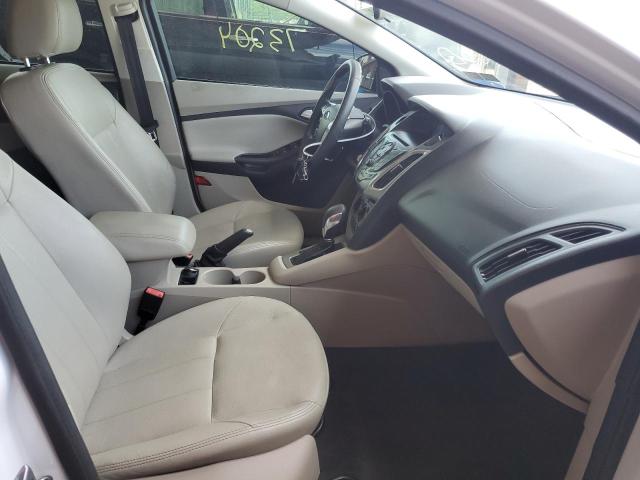 Foto 5 de la subasta – 2013 FORD FOCUS SE con VIN 1FADP3K20DL213733