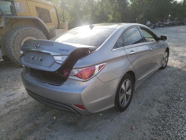 Photo 4 from auction – 2012 HYUNDAI SONATA HYB with VIN KMHEC4A44CA047838