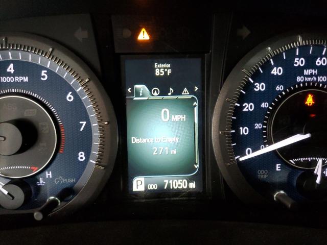 Photo 8 from auction – 2017 TOYOTA SIENNA XLE with VIN 5TDYZ3DC1HS839937
