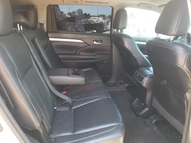 Photo 6 from auction – 2015 TOYOTA HIGHLANDER with VIN 5TDJKRFH3FS190026
