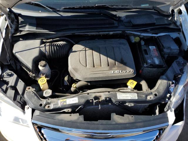 Photo 7 from auction – 2013 CHRYSLER TOWN & COU with VIN 2C4RC1BG6DR556162