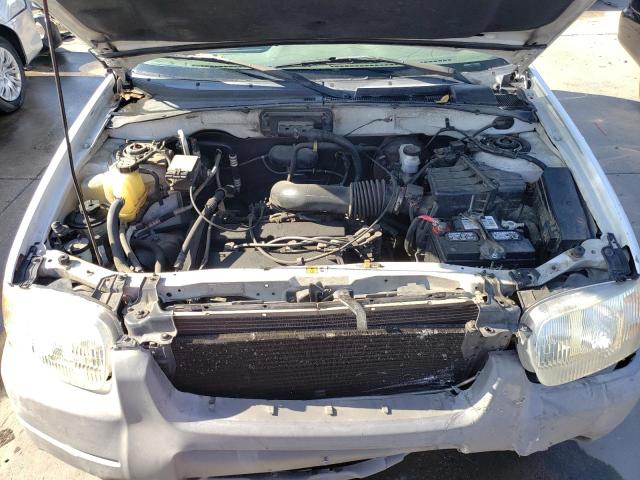 Photo 7 from auction – 2002 FORD ESCAPE XLS with VIN 1FMYU01B02KC09779