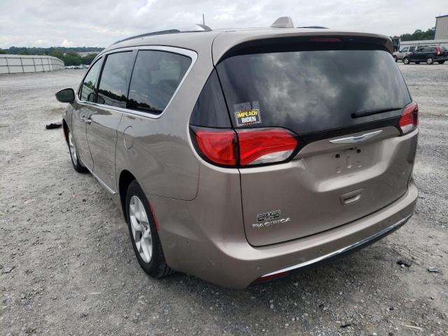 Photo 3 from auction – 2018 CHRYSLER PACIFICA T with VIN 2C4RC1BG1JR166842