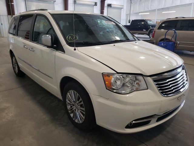 CHRYSLER TOWN & COU 2013 with VIN 2C4RC1CG5DR613949 - Photo from auction