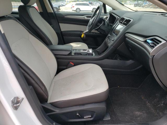 Photo 5 from auction – 2019 FORD FUSION SE with VIN 3FA6P0HD1KR238591
