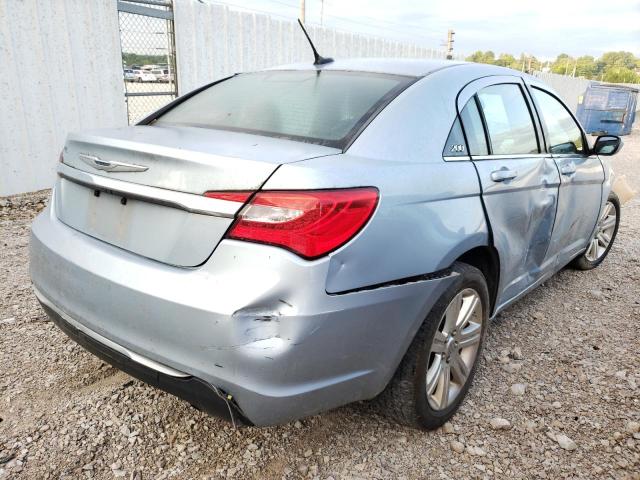 Photo 4 from auction – 2013 CHRYSLER 200 TOURIN with VIN 1C3CCBBB1DN547015