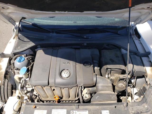 Photo 7 from auction – 2012 VOLKSWAGEN PASSAT SEL with VIN 1VWCP7A30CC077719