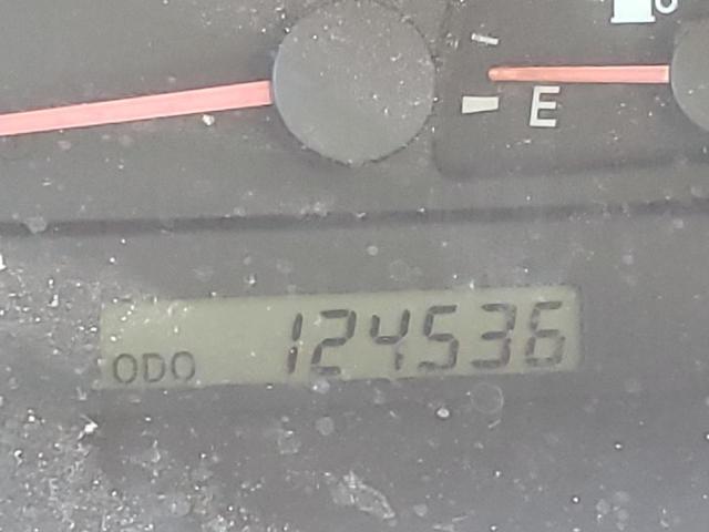 Photo 8 from auction – 2003 TOYOTA CAMRY LE with VIN 4T1BE30K73U226879