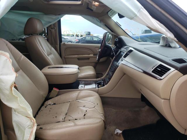 Photo 5 from auction – 2011 CADILLAC ESCALADE L with VIN 1GYS3BEF6BR219014