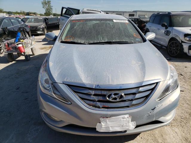 Photo 9 from auction – 2013 HYUNDAI SONATA SE with VIN 5NPEC4AB9DH766564