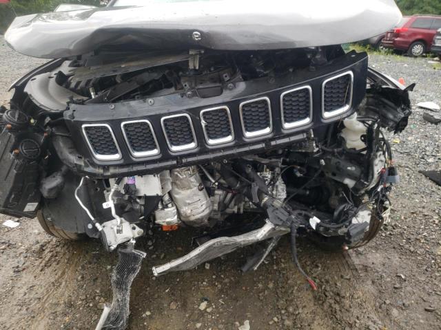 Photo 7 from auction – 2019 JEEP COMPASS SP with VIN 3C4NJDAB5KT674547