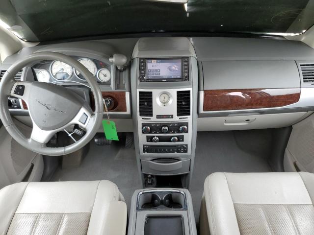 Photo 9 from auction – 2009 CHRYSLER TOWN & COU with VIN 2A8HR54129R642630