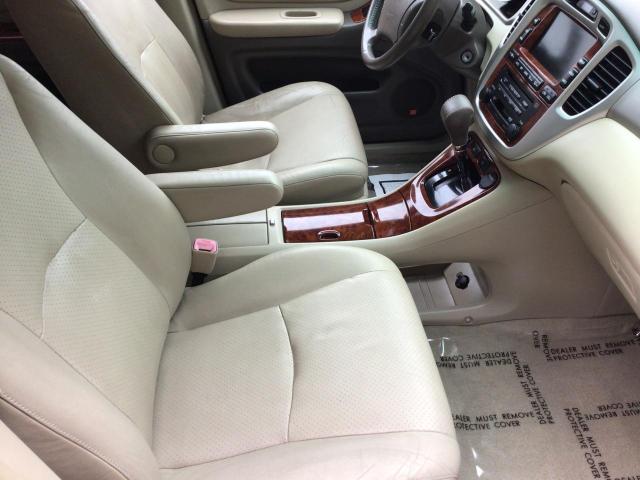 Photo 9 from auction – 2006 TOYOTA HIGHLANDER with VIN JTEEW21AX60017402