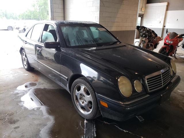 MERCEDES-BENZ E 320 1999 with VIN WDBJF65H5XA914476 - Photo from auction
