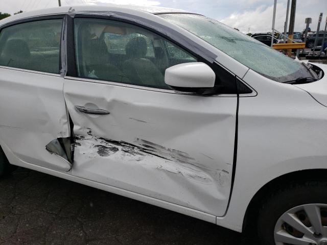 Photo 9 from auction – 2015 NISSAN SENTRA with VIN 3N1AB7AP8FY354210
