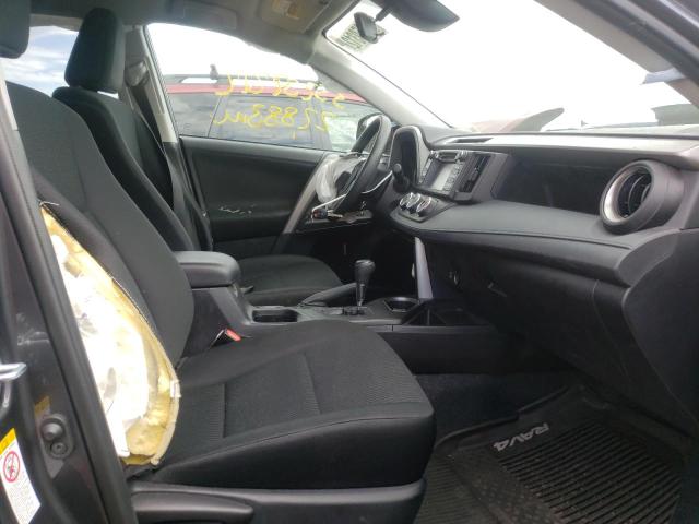 Photo 5 from auction – 2018 TOYOTA RAV4 LE with VIN 2T3ZFREV7JW415683