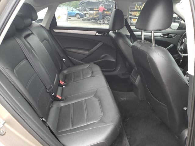 Photo 6 from auction – 2015 VOLKSWAGEN PASSAT S with VIN 1VWAT7A38FC013368