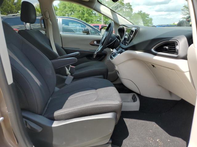 Photo 5 from auction – 2017 CHRYSLER PACIFICA T with VIN 2C4RC1DG2HR588478