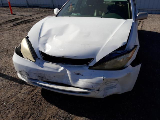 Photo 9 from auction – 2002 TOYOTA CAMRY LE with VIN 4T1BF30K42U024951